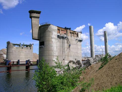 Der Weg zu den Brueckenpfeilern, 31. Mai 2006